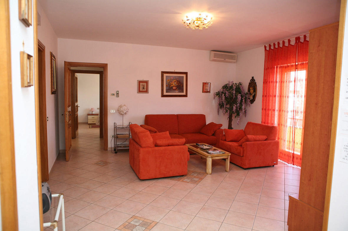Beautiful Lecce Bed & Breakfast Ruang foto